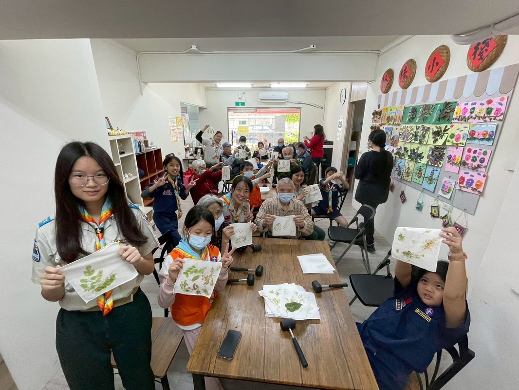 童力永續走入社區 中山童軍陪伴失智長者共融服務 童力永續走入社區 中山童軍陪伴失智長者共融服務