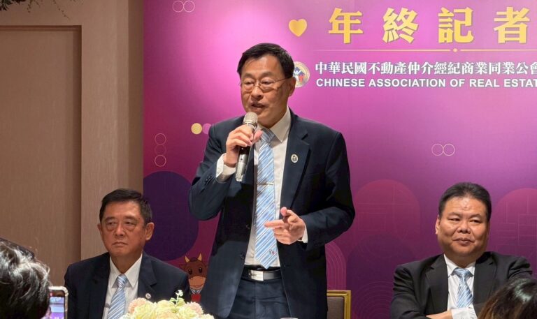 買氣銳減  房仲業面臨生存保衛戰成為年度最大條新聞