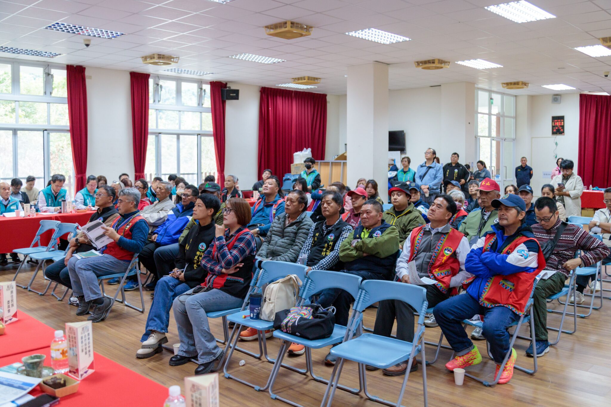 縣長翁章梁主持114年阿里山鄉　基層座談會