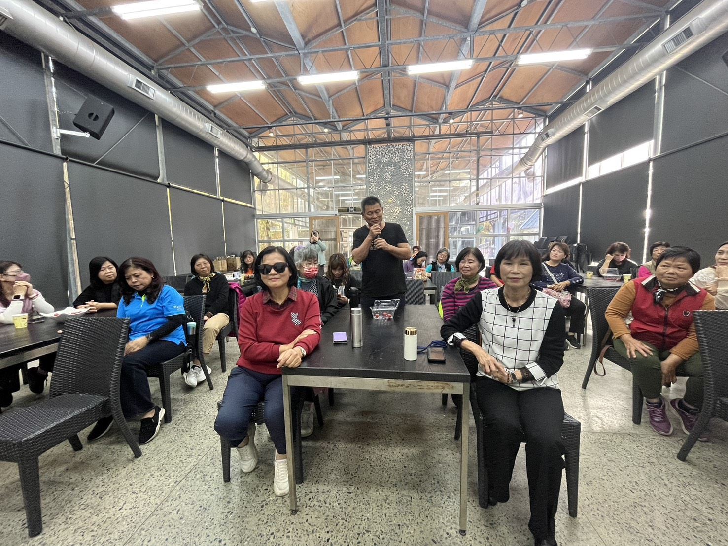 嘉縣府辦理「足步踏實　公益剪趾」年終志工交流活動