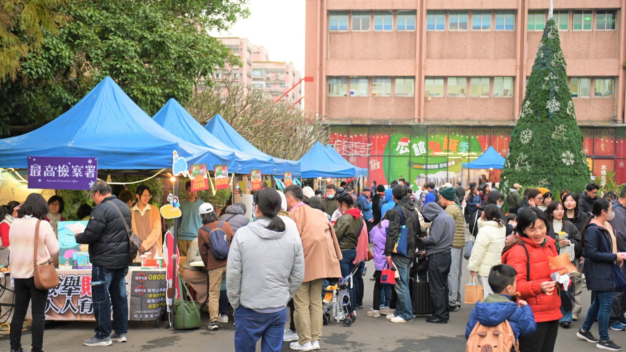 與史努比共度聖誕!自來水園區壓軸音樂會 免費入園賞燈聽樂 與史努比共度聖誕!自來水園區壓軸音樂會 免費入園賞燈聽樂