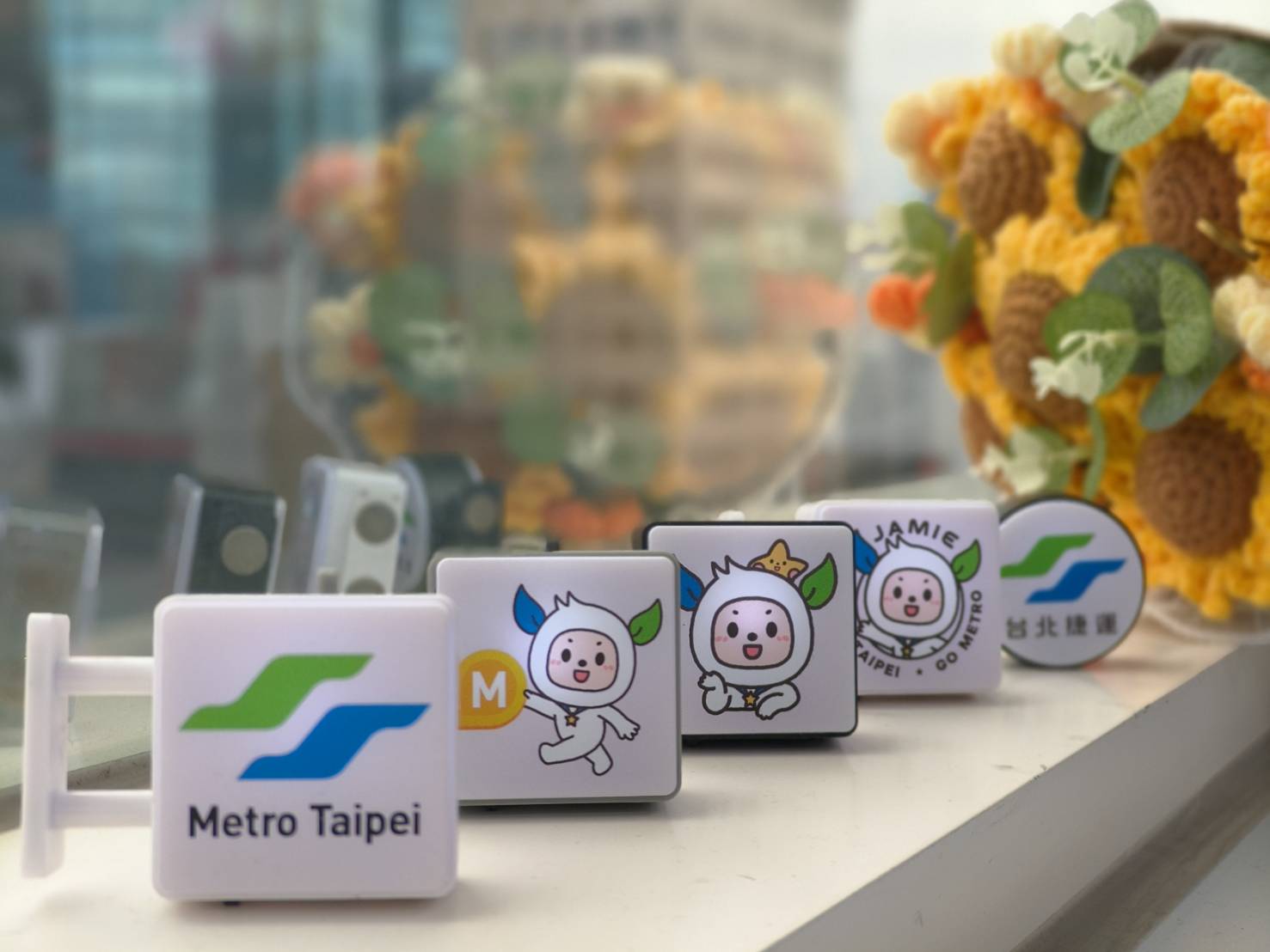 「2025閃耀!捷運光聚落」登場 1公里夢幻光廊點亮台北歲末 「2025閃耀!捷運光聚落」登場 1公里夢幻光廊點亮台北歲末