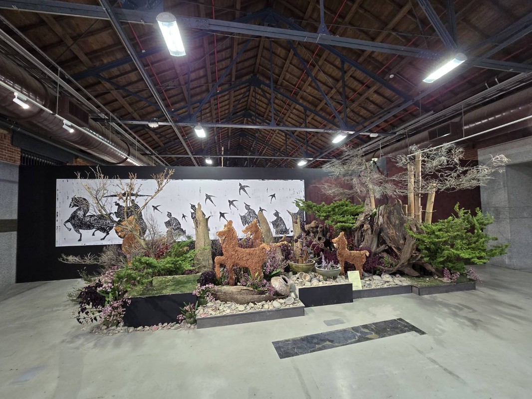 穿越千年的花藝盛宴!《藝韻古今・花影千年》台中登場,12/29 前必看 穿越千年的花藝盛宴!《藝韻古今・花影千年》台中登場,12/29 前必看