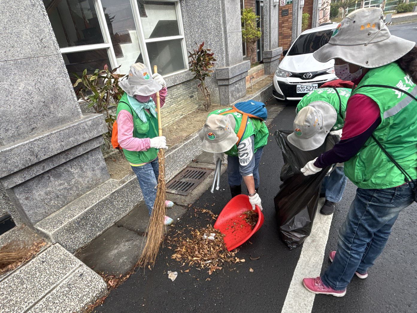 嘉縣村里清潔大作戰前進太保,公私協力整治商圈夜市環境 嘉縣村里清潔大作戰前進太保,公私協力整治商圈夜市環境