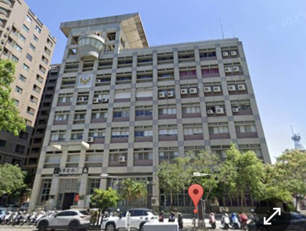 臺南市府前消防局長「涉貪收賄」 檢、廉搜索8處所 聲押禁見 臺南市府前消防局長「涉貪收賄」 檢、廉搜索8處所 聲押禁見