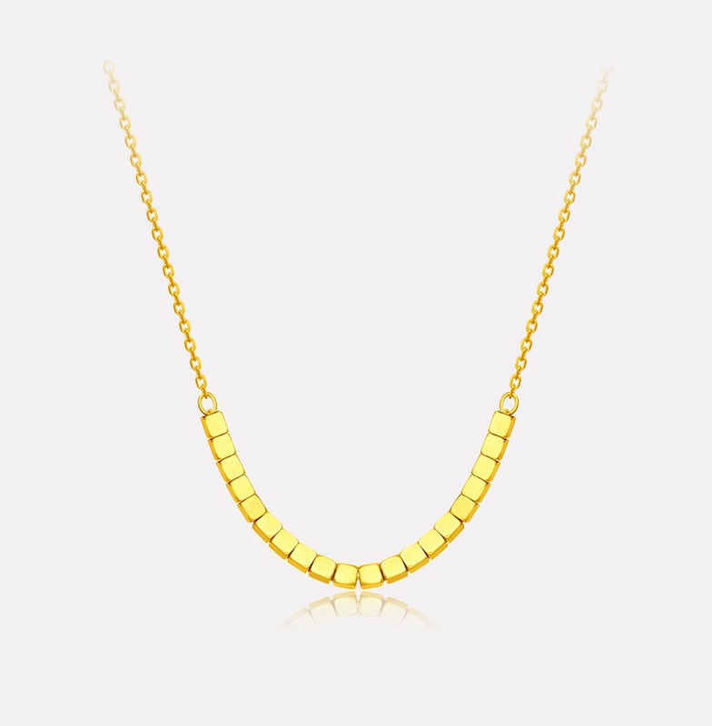 周大福金飾傳遞祝福 唐綺陽推百搭款「璀璨小方糖項鏈」自信加分 周大福金飾傳遞祝福 唐綺陽推百搭款「璀璨小方糖項鏈」自信加分