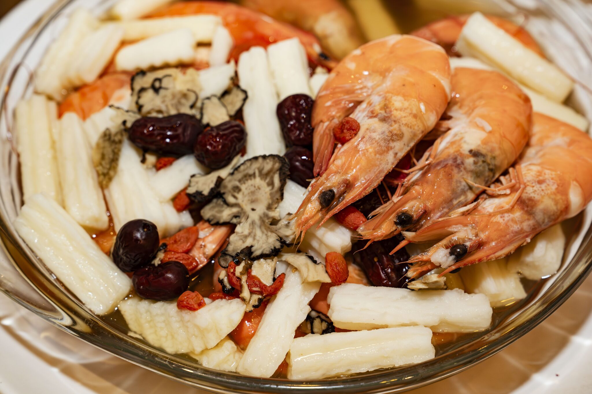 冬季最強饗宴!士林山藥綠拿鐵上市 70桌美味民眾秒殺 冬季最強饗宴!士林山藥綠拿鐵上市 70桌美味民眾秒殺