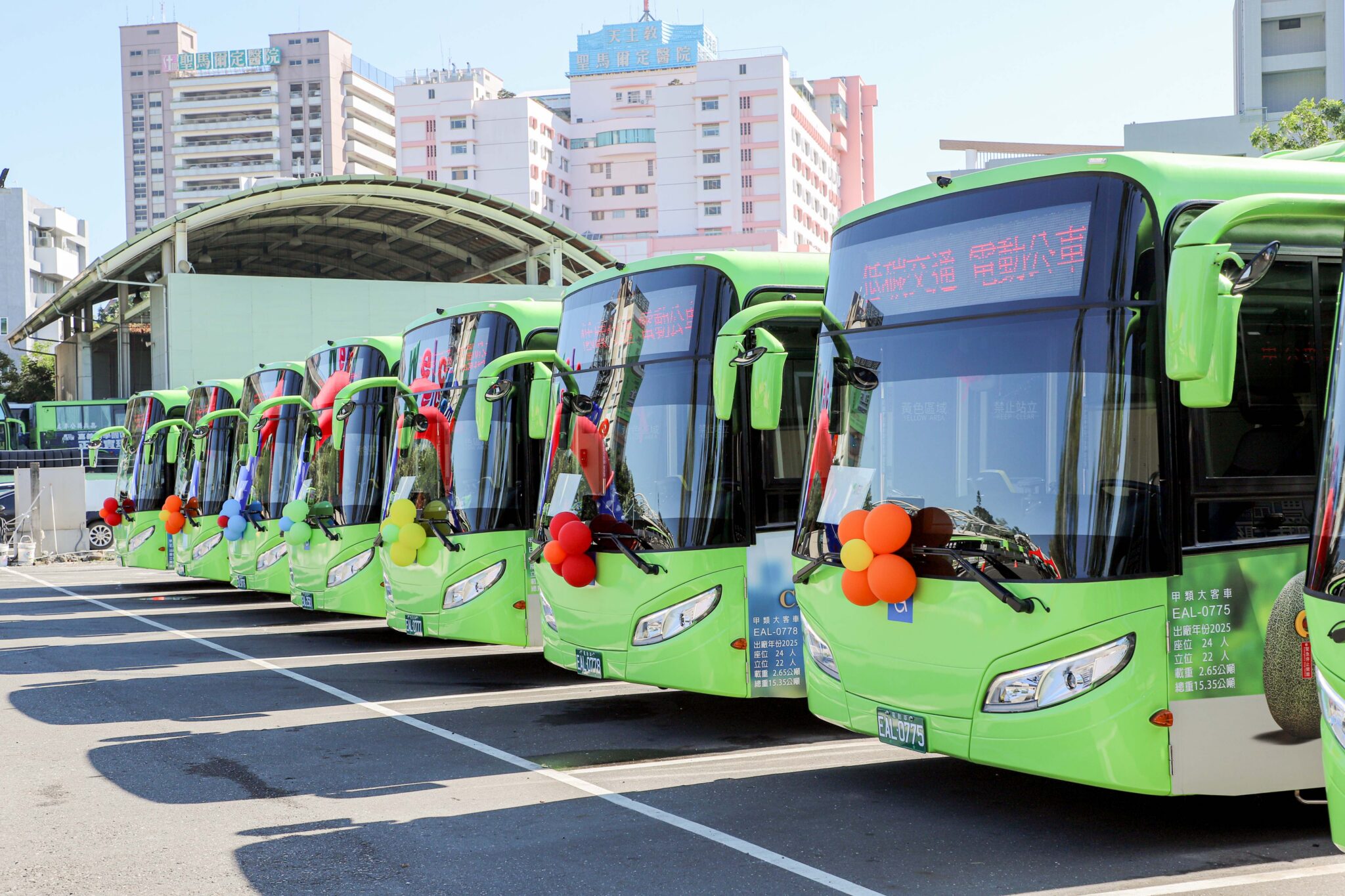 嘉義縣政府斥資1.1億購置低碳電動公車　全面提升公共運輸品質