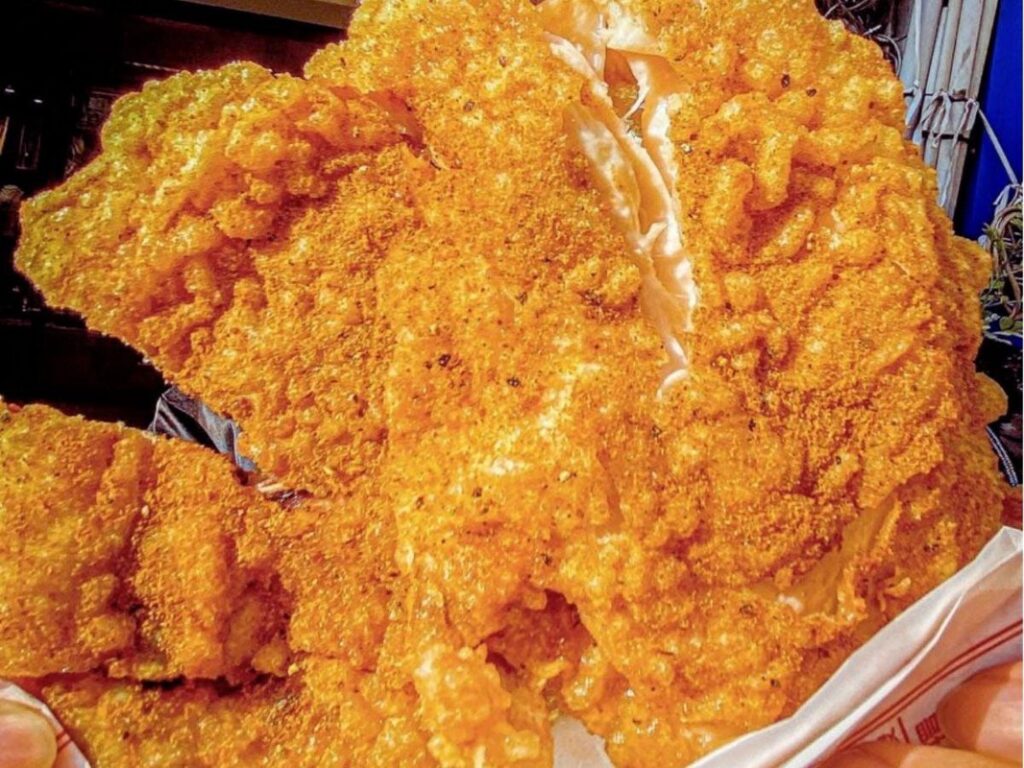 台南人氣炸雞品牌:用童年記憶重現外酥內嫩的經典滋味! 台南人氣炸雞品牌:用童年記憶重現外酥內嫩的經典滋味!