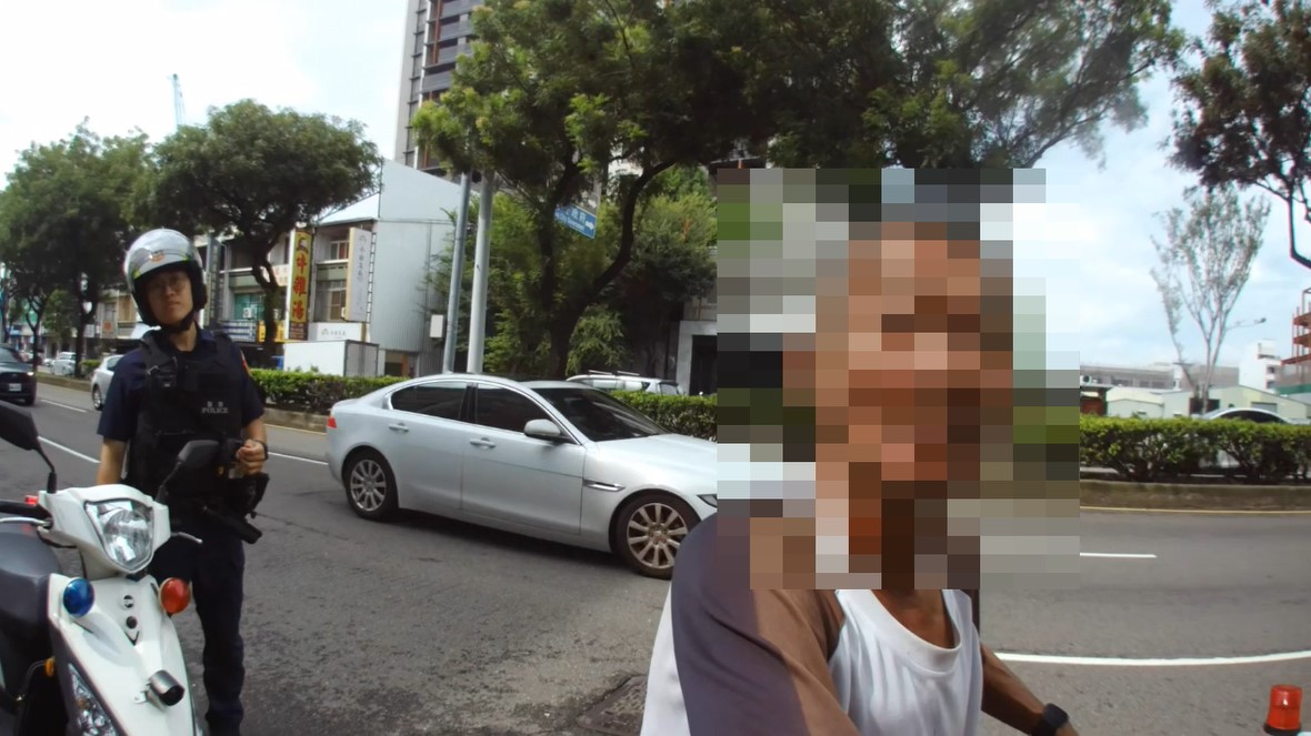 學關羽過五關?男5度酒後騎鐵馬皆遭同一警攔下 累罰2.4萬 學關羽過五關?男5度酒後騎鐵馬皆遭同一警攔下 累罰2.4萬