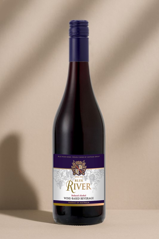 澳洲藍河搶攻Z世代無酒精紅酒市場,掀健康社交新風潮 澳洲藍河搶攻Z世代無酒精紅酒市場,掀健康社交新風潮