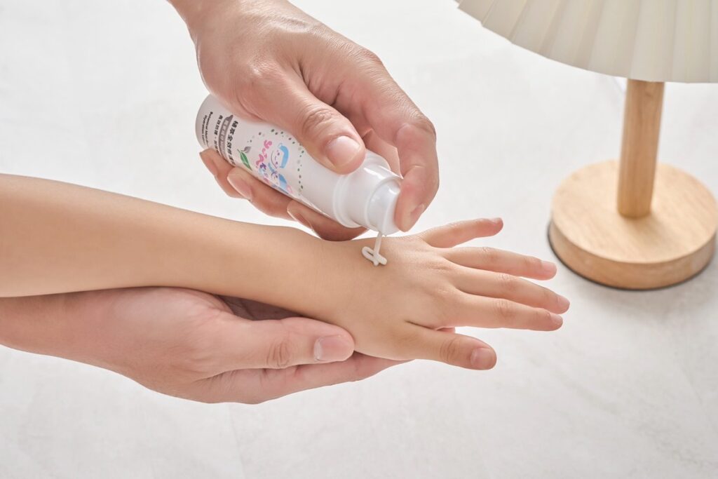 德國第三方測試肯定!「灰灰乳」成親子護膚焦點 「30天安心體驗」協助家長降低選購壓力 德國第三方測試肯定!「灰灰乳」成親子護膚焦點 「30天安心體驗」協助家長降低選購壓力