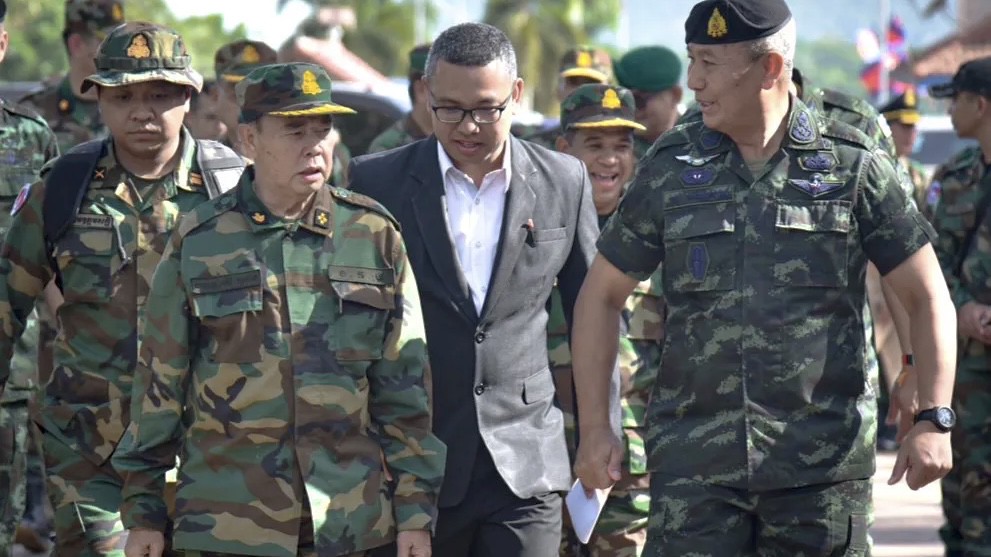 泰國柬埔寨邊境緊張升溫軍力對比一覽 國防預算差逾4倍 泰國柬埔寨邊境緊張升溫軍力對比一覽 國防預算差逾4倍