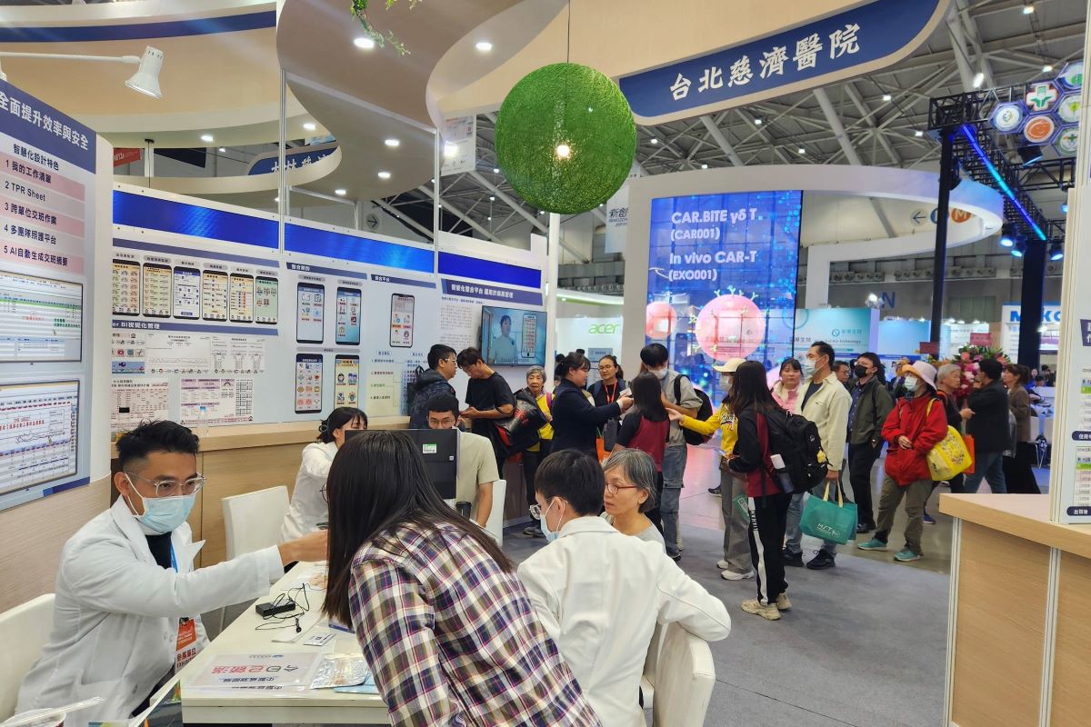 北慈亮相醫療科技展 專業知識x智慧科技展亮點 北慈亮相醫療科技展 專業知識x智慧科技展亮點