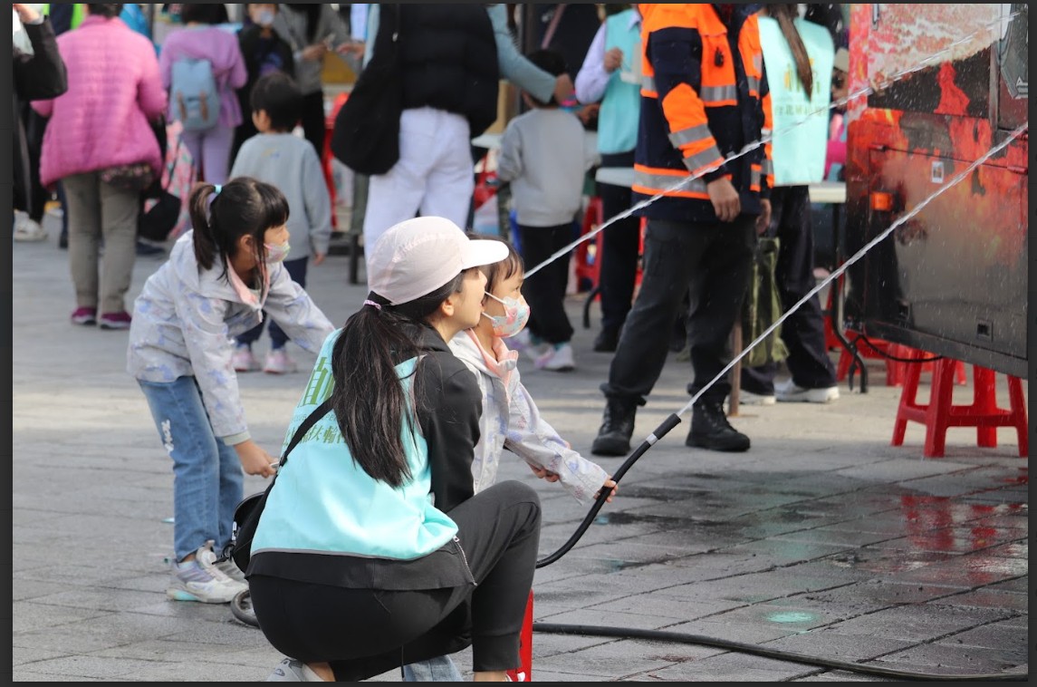 守護童心 團結行善:「2025 兒童安全教育 ─ 交通 &ESG 永續 &聽力 體驗營」 守護童心 團結行善:「2025 兒童安全教育 ─ 交通 &ESG 永續 &聽力 體驗營」