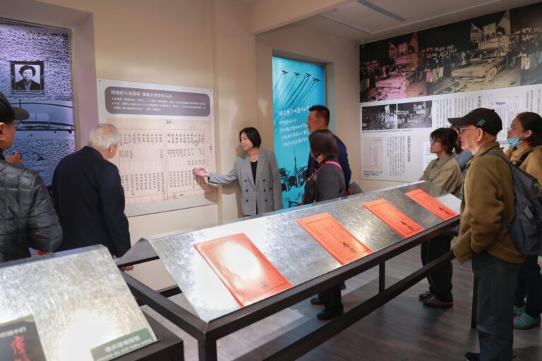 二二八「拂塵專案」解密特展登場　北市文化局：重現歷史真相的重要一步