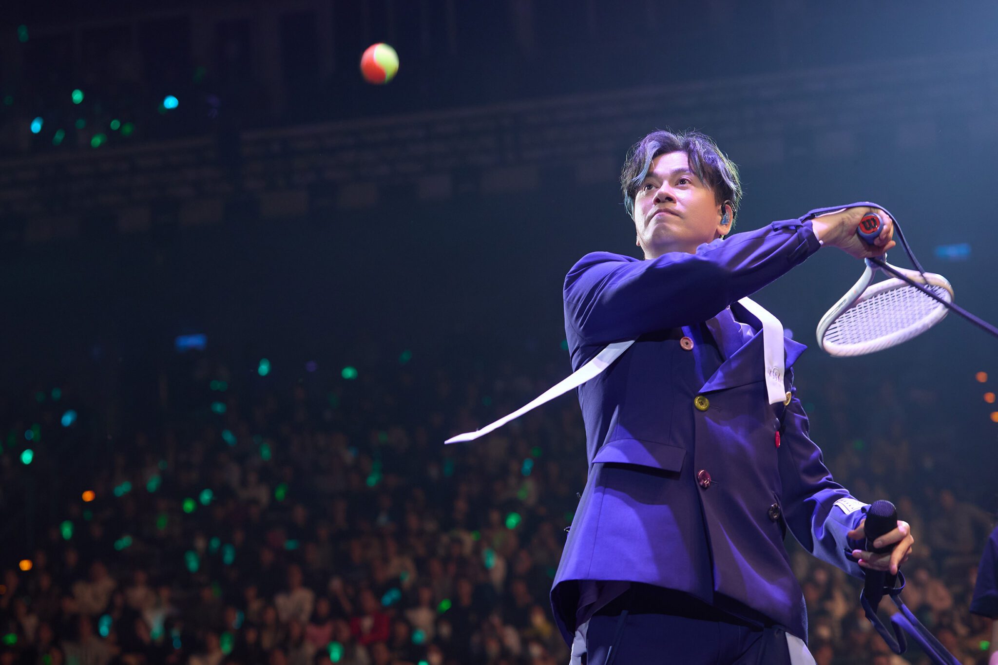 李聖傑〈癡心絕對〉 10017 次與萬人齊聲合唱震撼小巨蛋 李聖傑〈癡心絕對〉 10017 次與萬人齊聲合唱震撼小巨蛋