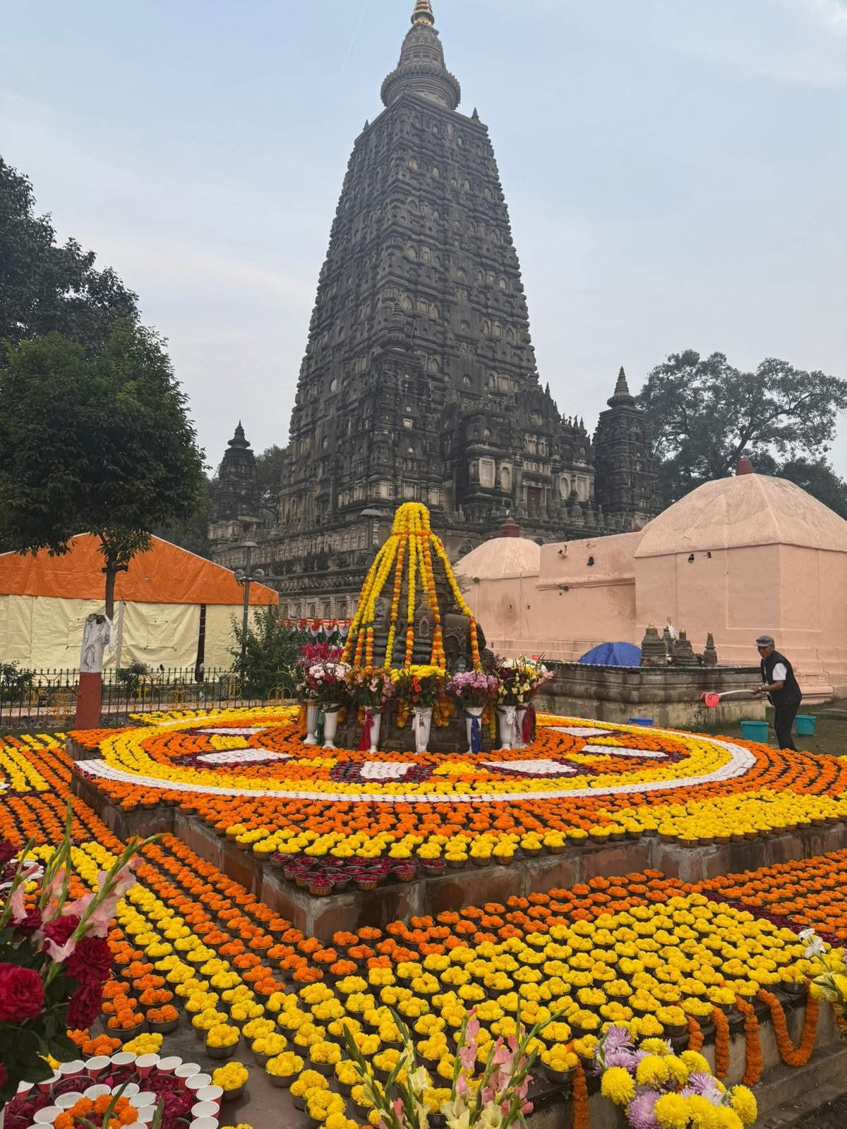 42任薩迦法王,菩提迦耶啟建《滅惡趣續》十二壇城大灌頂 法音繚繞迴向港人與世界 42任薩迦法王,菩提迦耶啟建《滅惡趣續》十二壇城大灌頂 法音繚繞迴向港人與世界