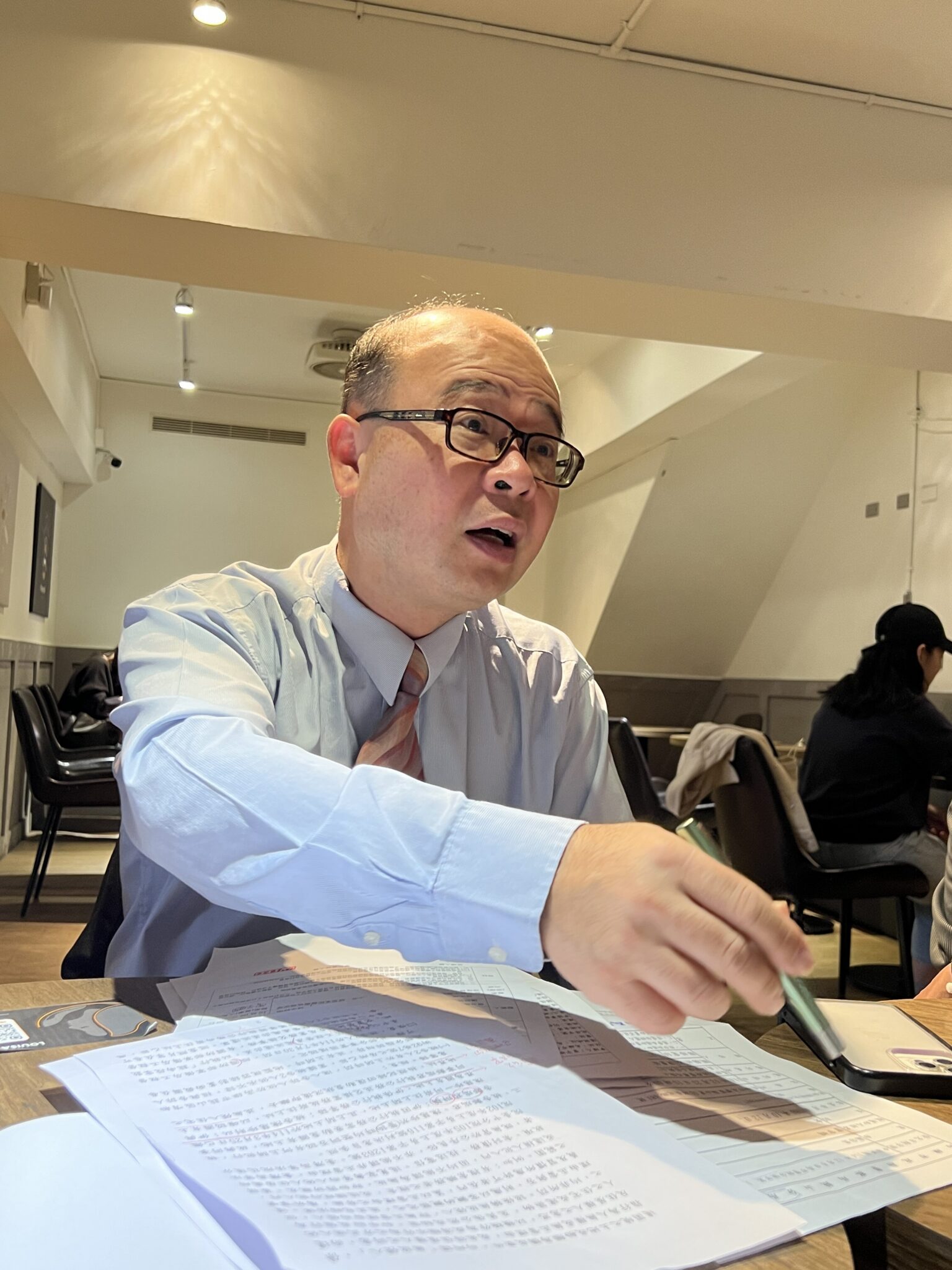 衛生局出包亮警訊! 藍營大咖,盤點高雄薪資、房價、壽命;三崩盤指標 衛生局出包亮警訊! 藍營大咖,盤點高雄薪資、房價、壽命;三崩盤指標