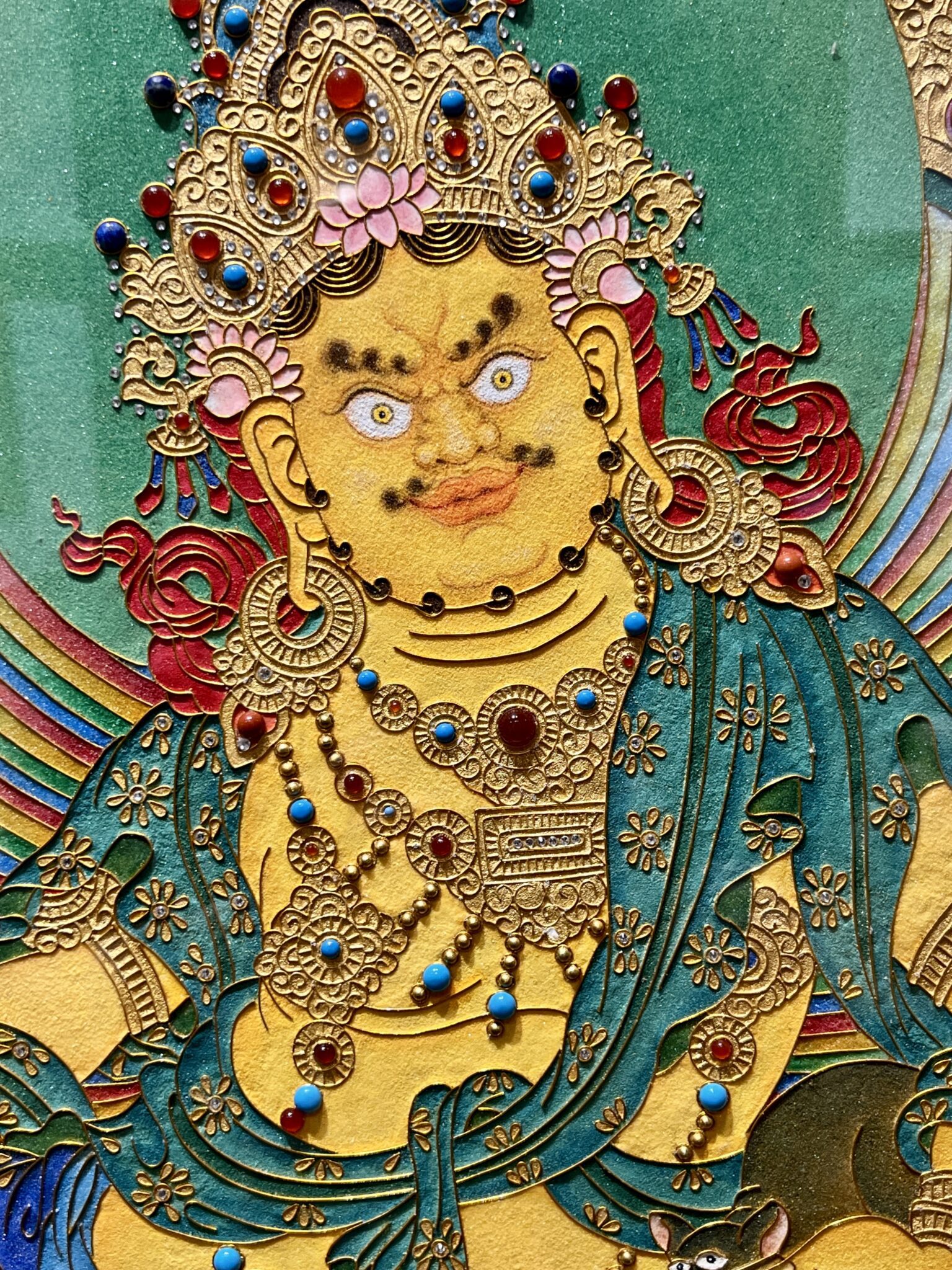 在神聖與工藝之間 — 唐卡畫家「持明法解」老師:從信仰、美學到微型唐卡的修行之旅 在神聖與工藝之間 — 唐卡畫家「持明法解」老師:從信仰、美學到微型唐卡的修行之旅