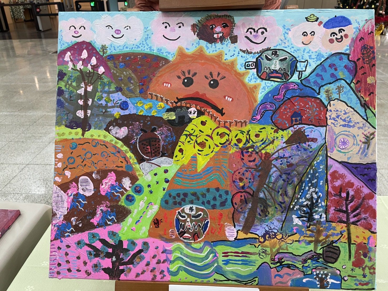 把尊嚴與溫暖畫在一起:屏科大社工系「精迦就歡喜.藝起來繪情」藝術展開幕 把尊嚴與溫暖畫在一起:屏科大社工系「精迦就歡喜.藝起來繪情」藝術展開幕