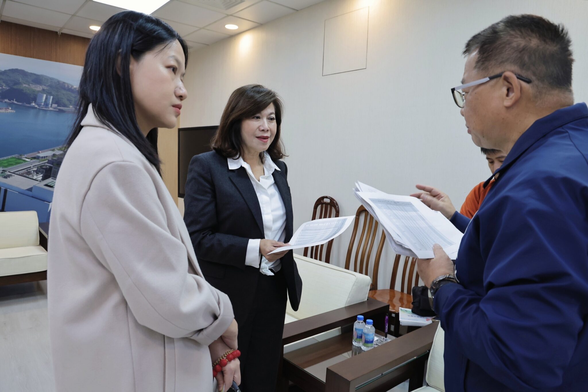 基隆自來水異味追查　謝國樑：台水違規將開罰　源頭鎖定間歇性排放