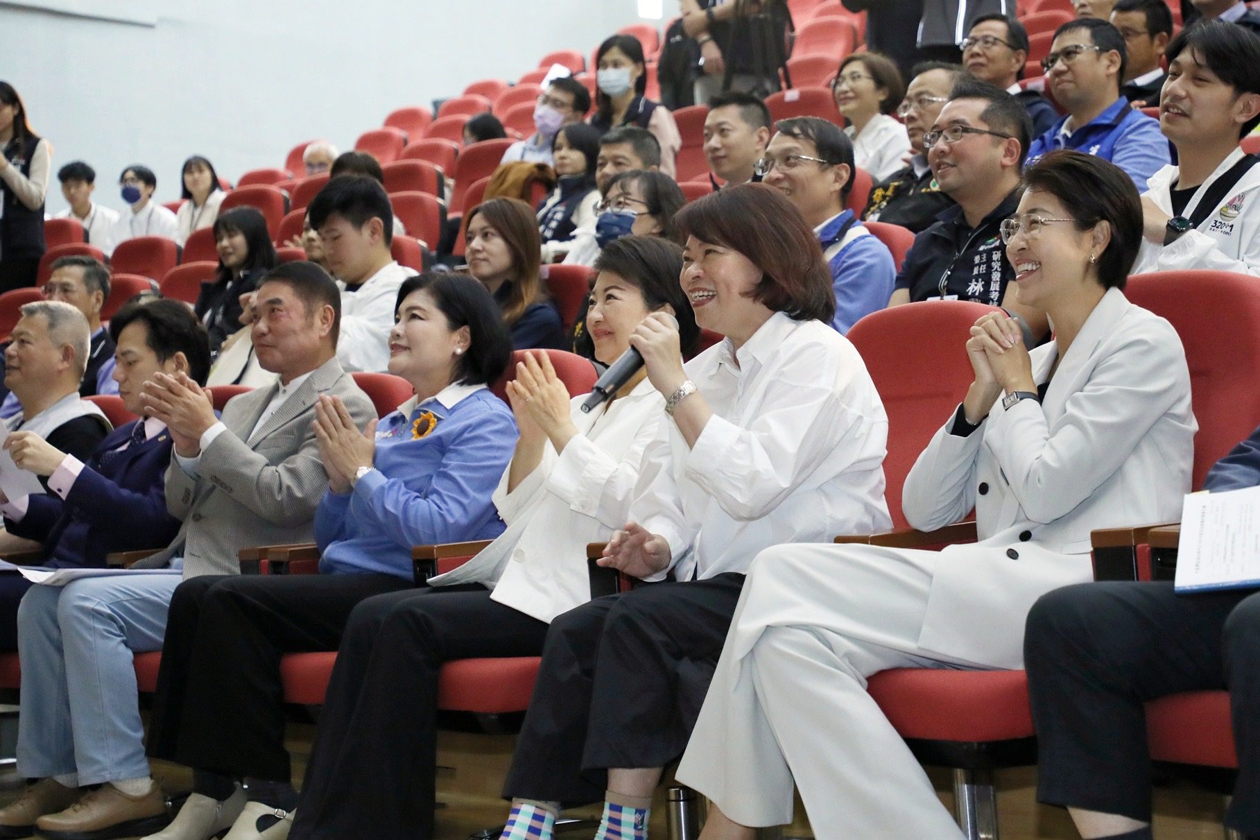 八縣市首長齊聚嘉義！中臺灣治理平台推32合作案　共籲中央兌現「財劃法」修法