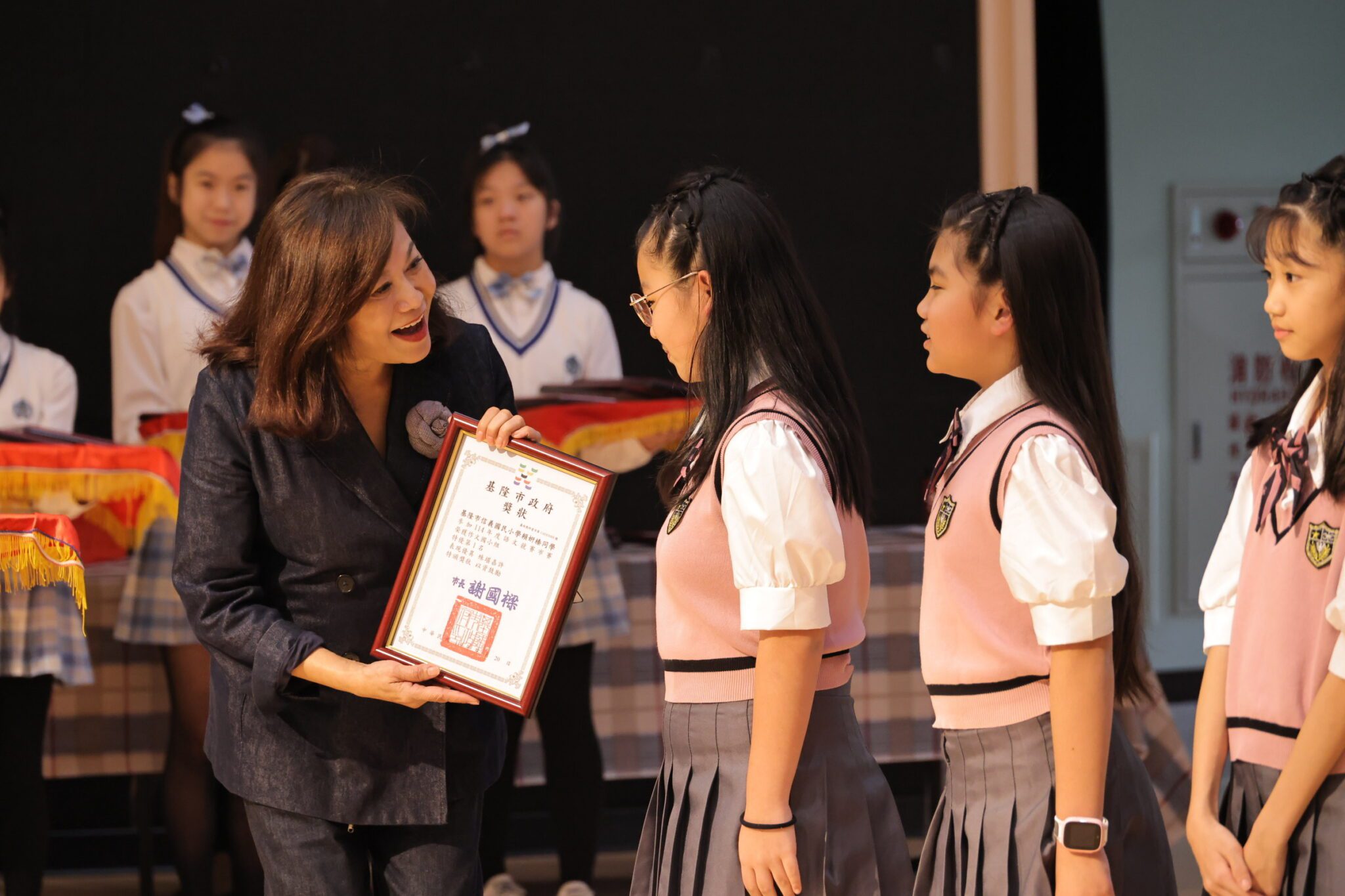 基隆藝文實力榮耀綻放　225位藝文之星齊聚受獎　市府肯定卓越表現