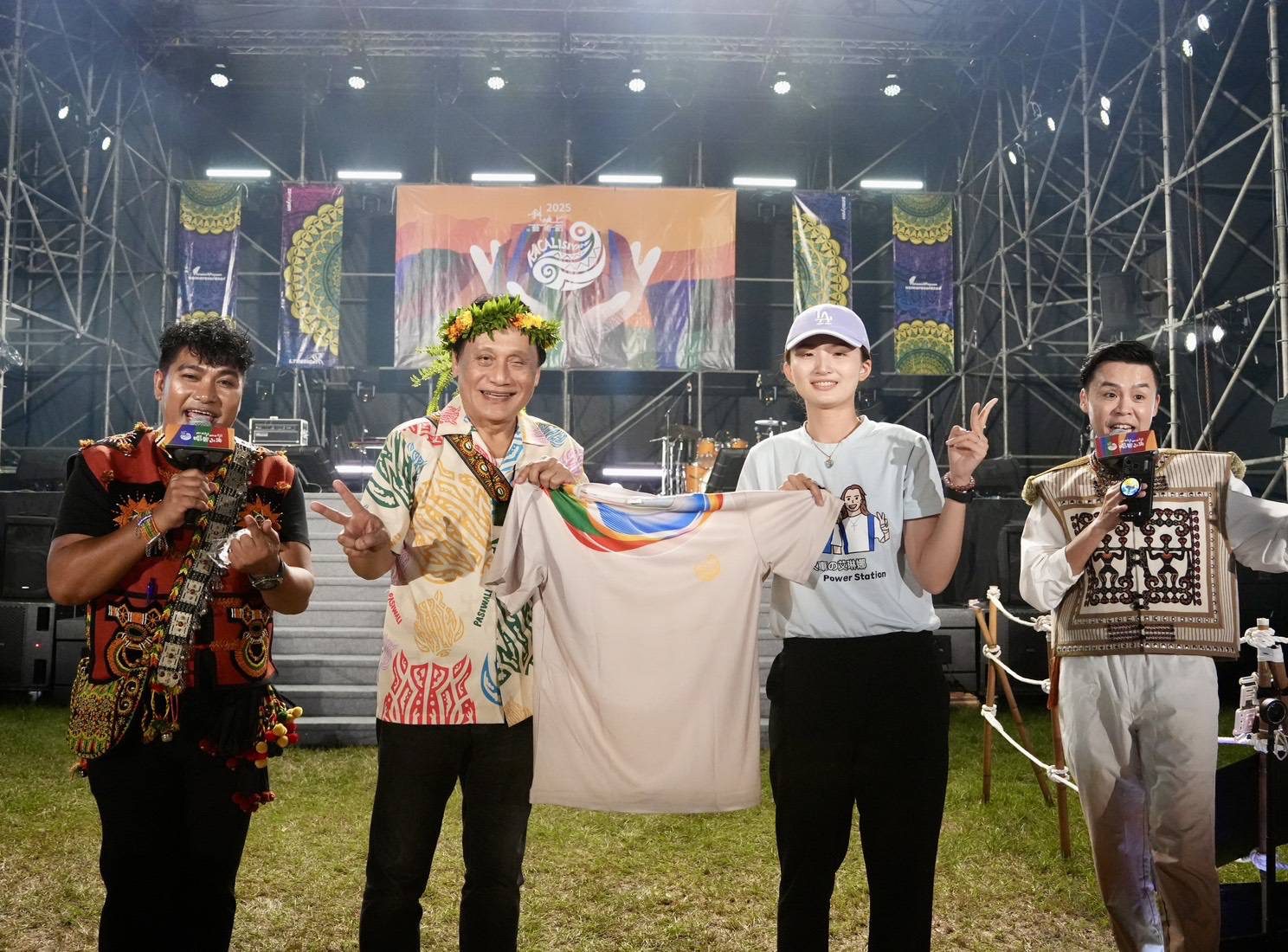 原民會曾智勇Ljaucu‧Zingrur主委出席「2025 斜坡上的藝術節」 強調持續支持藝術文化向下扎根、向上開展 原民會曾智勇Ljaucu‧Zingrur主委出席「2025 斜坡上的藝術節」 強調持續支持藝術文化向下扎根、向上開展