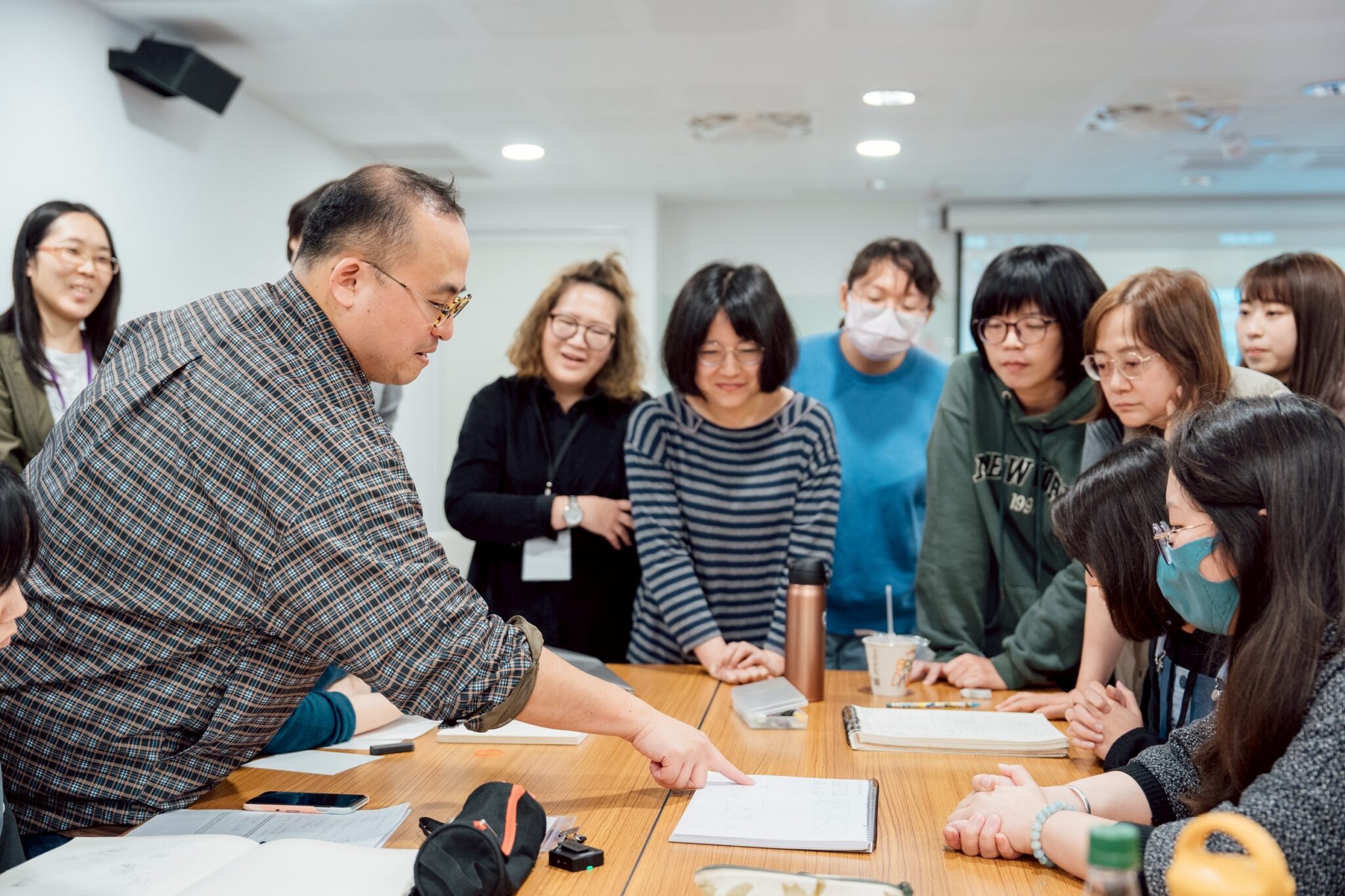高市圖《好繪芽》榮獲金點設計標章 以創新設計支持繪本 出版產業鏈備受肯定 高市圖《好繪芽》榮獲金點設計標章 以創新設計支持繪本 出版產業鏈備受肯定