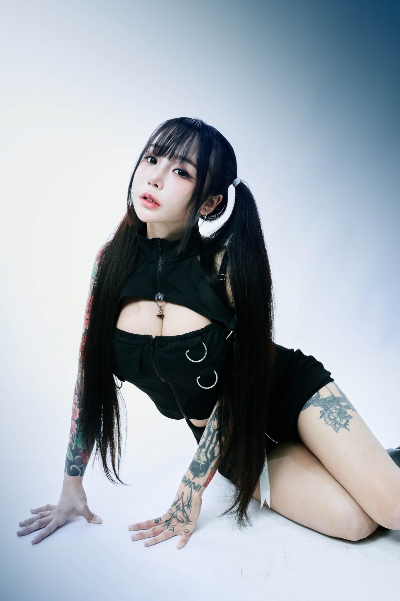 來自新加坡的新晉AV女優蘇櫻花日本出道 童顏反差掀暴動 來自新加坡的新晉AV女優蘇櫻花日本出道 童顏反差掀暴動