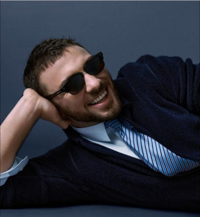 Rocco Ritchie 的鬆弛宣言：Giorgio Armani 男性風格的真正力量