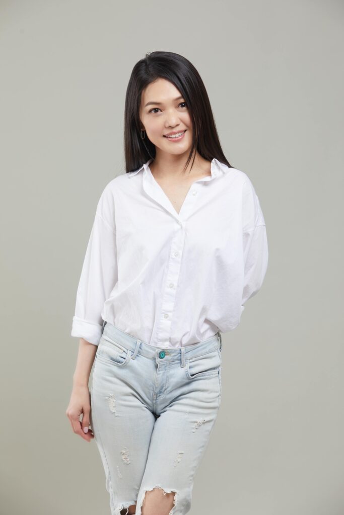 蜜雪Michelle Hsu 新歌《真心的擁抱》MV情緒崩潰大哭 讓人心疼 24 S 230449241 683x1024 1