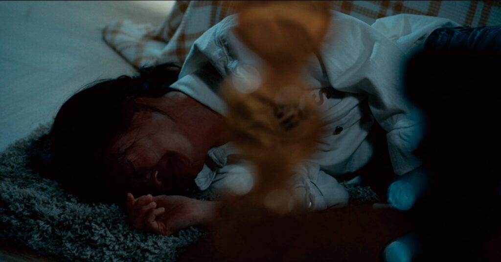 蜜雪Michelle Hsu 新歌《真心的擁抱》MV情緒崩潰大哭 讓人心疼 22 S 230449244 1024x537 1