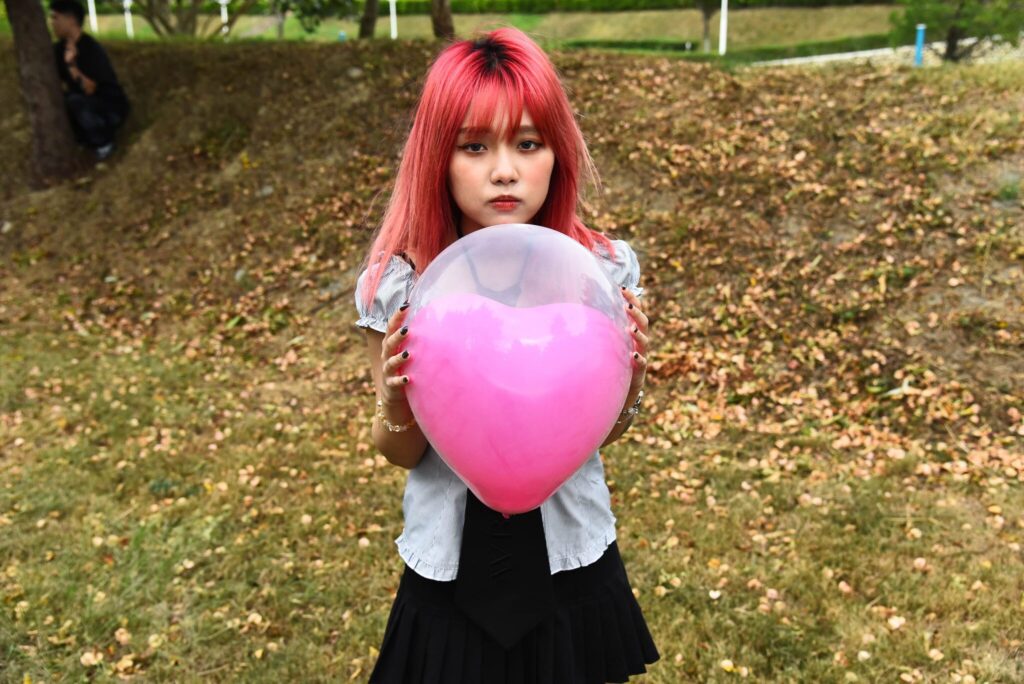 林桉用音樂勾勒出年輕世代在迷惘 成長與心動之間的真實心境 林桉用音樂勾勒出年輕世代在迷惘 成長與心動之間的真實心境