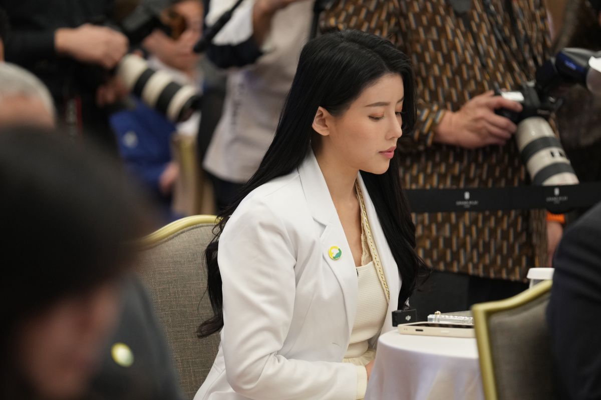 從專業出發的每一口!營養師品牌 「MinVita 百卡餐」 獲獎SNQ標章 圖/NutriMin創辦人營養師高敏敏,同時集結白袍聯盟、獸醫群、藥師群、營養師群,共同開發毛小孩產品。(創新聯合INNO Media Group提供)