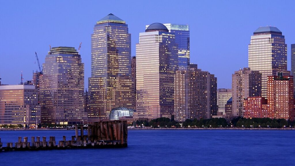 Fed利率決議前市場觀望 美股三大指數早盤狹幅震盪、投資人靜待新訊號 Fed利率決議前市場觀望 美股三大指數早盤狹幅震盪、投資人靜待新訊號