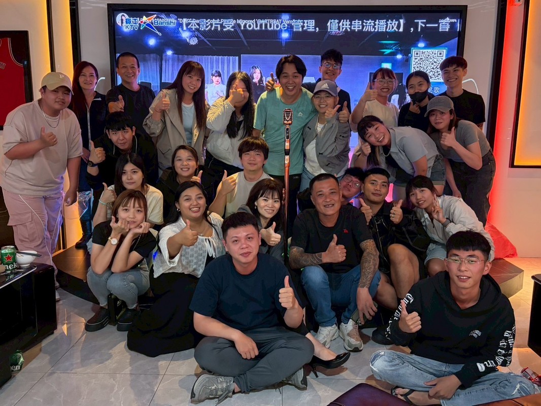 頂級高雄KTV快衝!賓士台鋁店2026元旦霸氣開幕 歡唱5折熱搶 頂級高雄KTV快衝!賓士台鋁店2026元旦霸氣開幕 歡唱5折熱搶