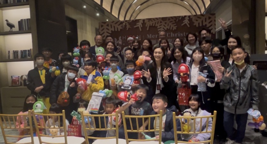 連8年不間斷 台中順天環匯酒店耶誕傳愛攜手社會送暖 連8年不間斷 台中順天環匯酒店耶誕傳愛攜手社會送暖