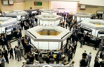 英國股市迎「聖誕行情」資金回流 投資人搶進藍籌與防禦型標的 英國股市迎「聖誕行情」資金回流 投資人搶進藍籌與防禦型標的