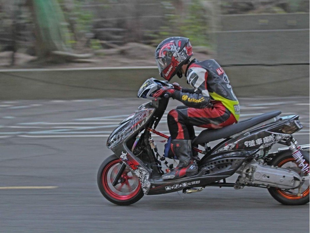 半夜拋錨也不怕!這間南投機車行提供全天24小時道路救援 半夜拋錨也不怕!這間南投機車行提供全天24小時道路救援