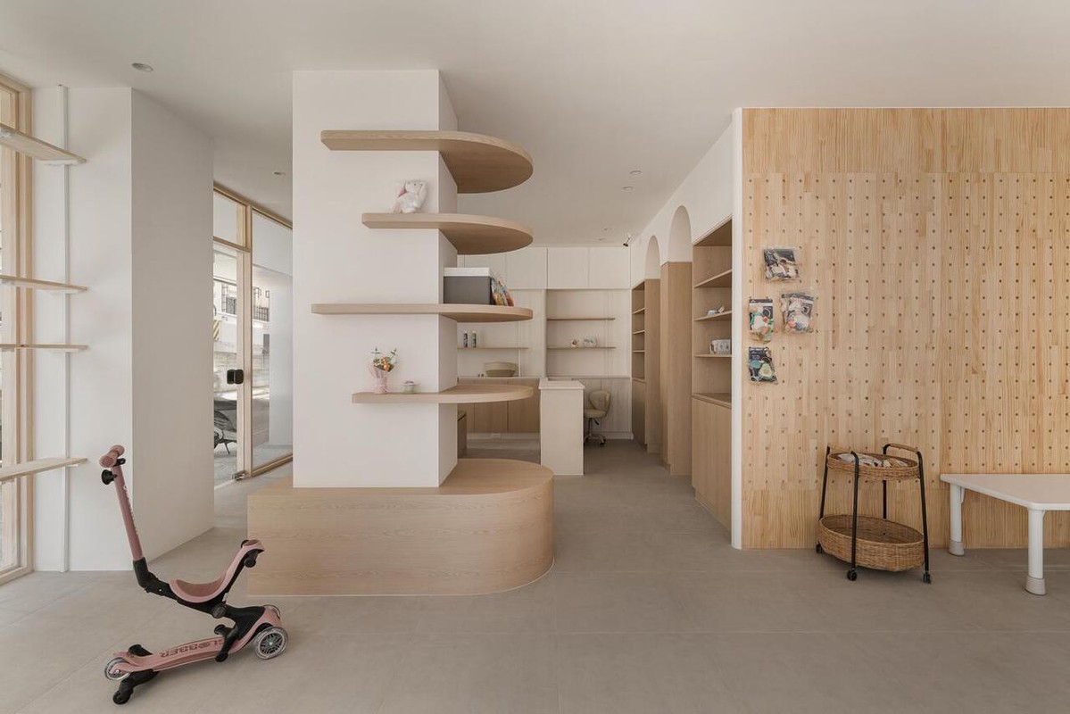 新竹店面裝潢規劃專家:平室兼顧品牌風格與坪效創造商業場域價值 新竹店面裝潢規劃專家:平室兼顧品牌風格與坪效創造商業場域價值