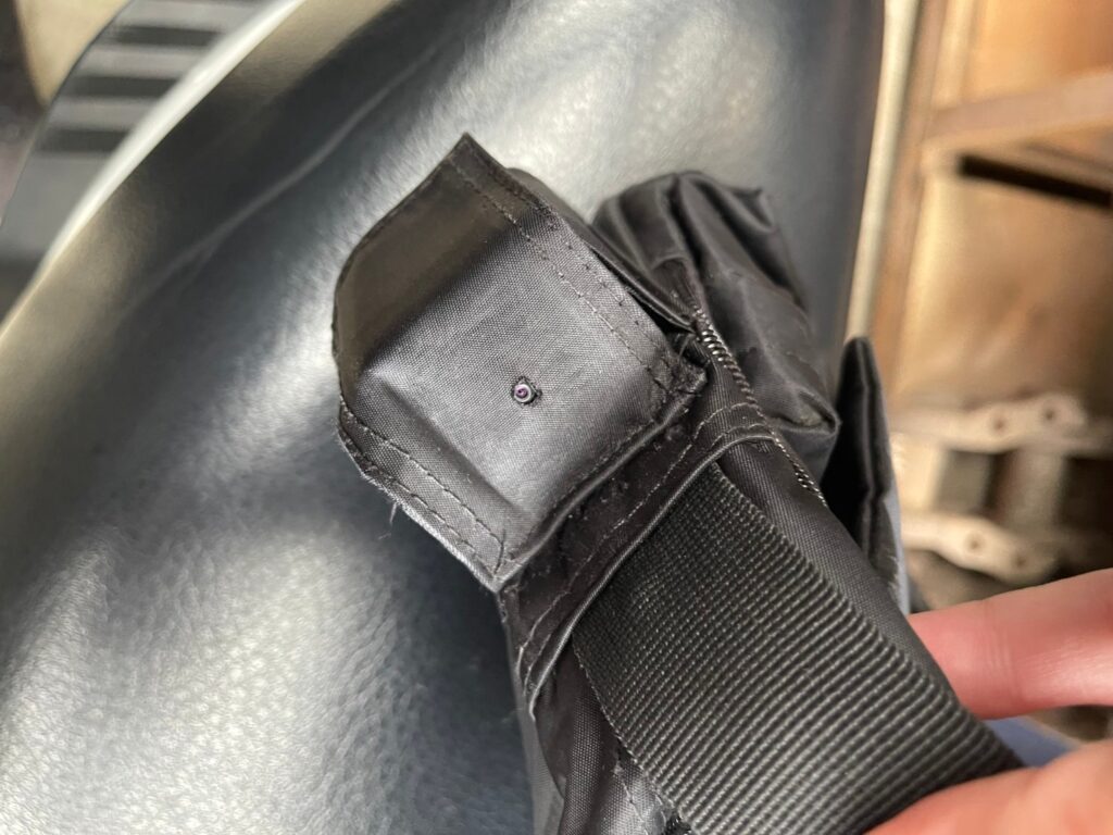 網傳偷拍狼現蹤中壢 警方持拘票上門逮人查獲針孔器材 網傳偷拍狼現蹤中壢 警方持拘票上門逮人查獲針孔器材