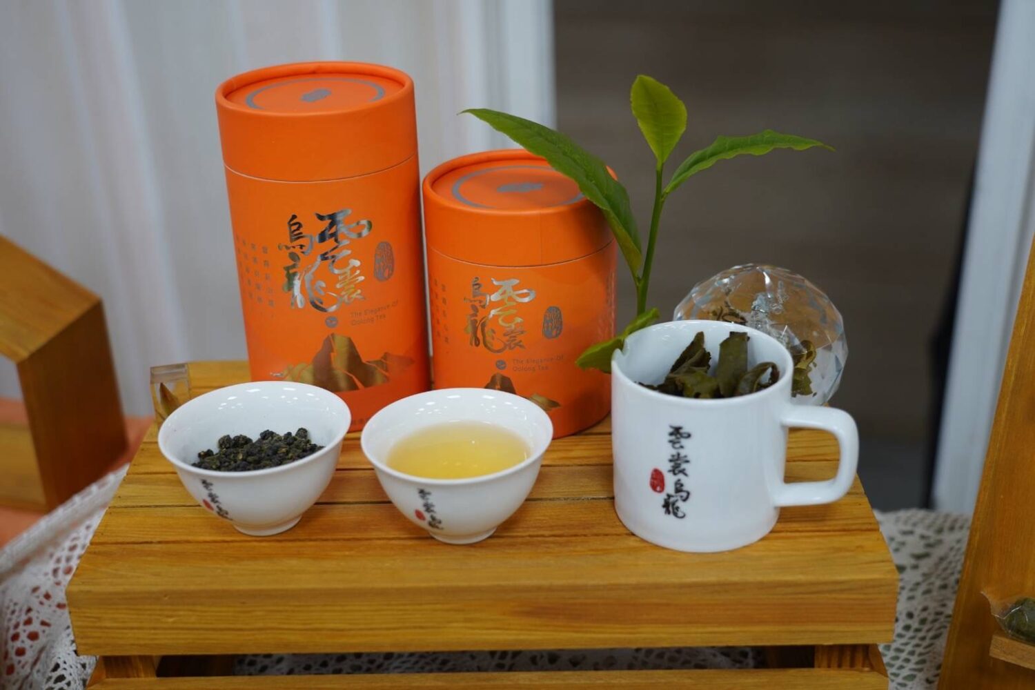 竹縣「雲裳烏龍茶評鑑」出爐 邀請鄉親品茶拿好禮 參加品茶活動就送限量小瓷杯,歡迎民眾來農會探尋高山茶特有的茶鄉文化。(圖/記者黃溎芬翻攝)