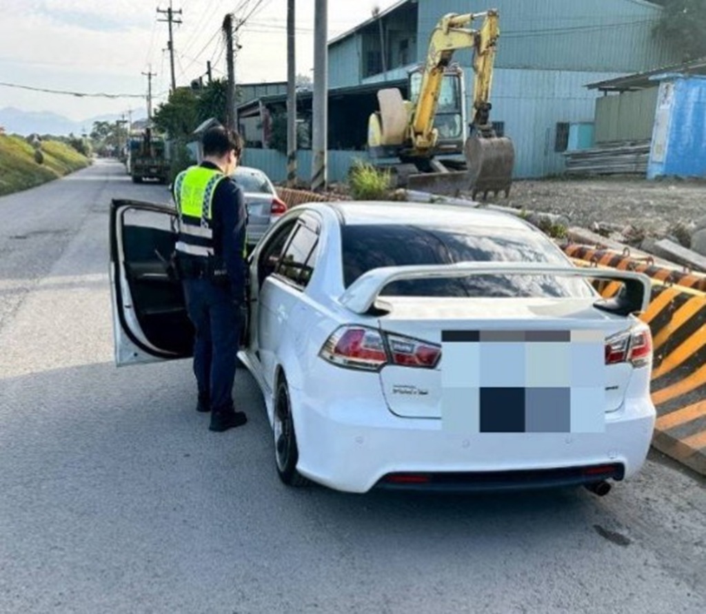夫妻爭吵妻自傷失聯 東勢警火速協尋化解危機 夫妻爭吵妻自傷失聯 東勢警火速協尋化解危機