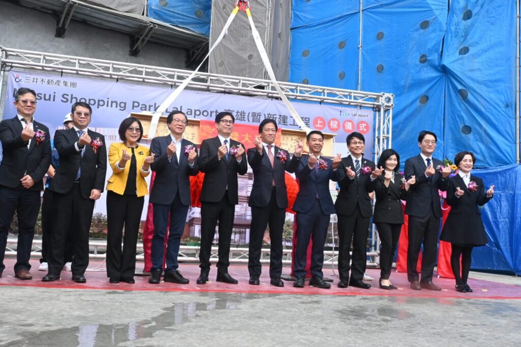 「比市長更像市長!」許智傑促成三井LaLaport落腳鳳山 陳其邁讚首長級執行力 「比市長更像市長!」許智傑促成三井LaLaport落腳鳳山 陳其邁讚首長級執行力