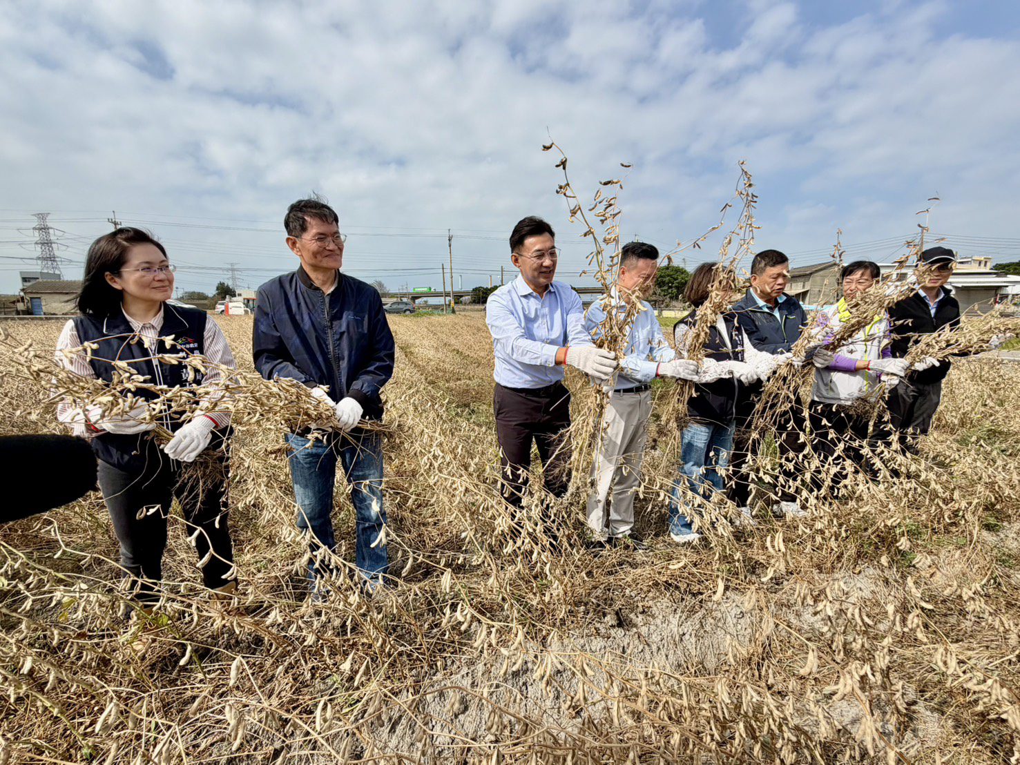 產地直送最安心! 台中非基因改造大豆新鮮登場 產地直送最安心! 台中非基因改造大豆新鮮登場
