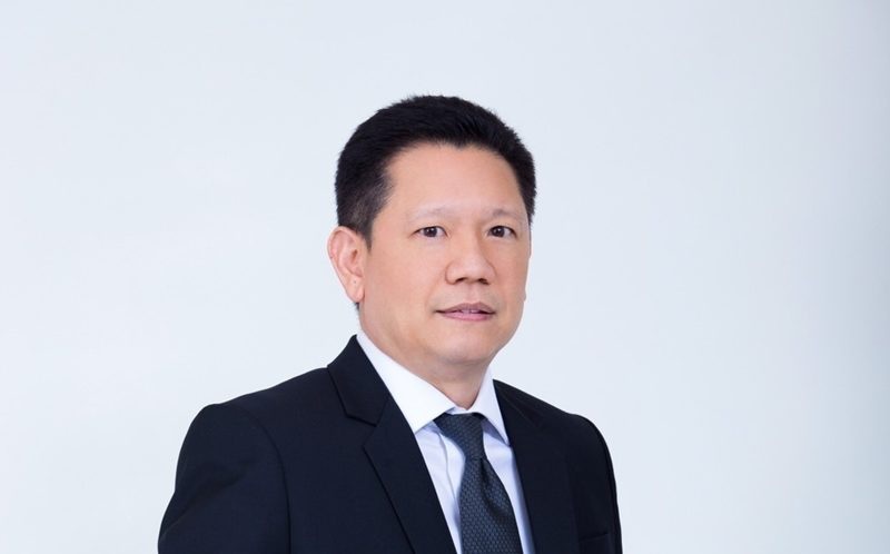 泰國財政部常務次長拉瓦隆・桑森尼特（Lawaron Sangsnit）表示，政府正加速與投資促進委員會（BOI）協調跨國企業「補足稅」（Top-up Tax）徵收細則，避免首年約 100 億泰銖稅收落空。圖／翻攝自《Prachachat Business》