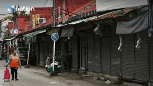 泰國商務部對外貿易廳（DFT）指出，11月邊境與轉運貿易年減4.5%，其中泰柬邊境因安全疑慮通關受限，雙邊邊境貿易一度「歸零」，衝擊口岸周邊商業活動與物流往來。圖／翻攝自《The Nation》