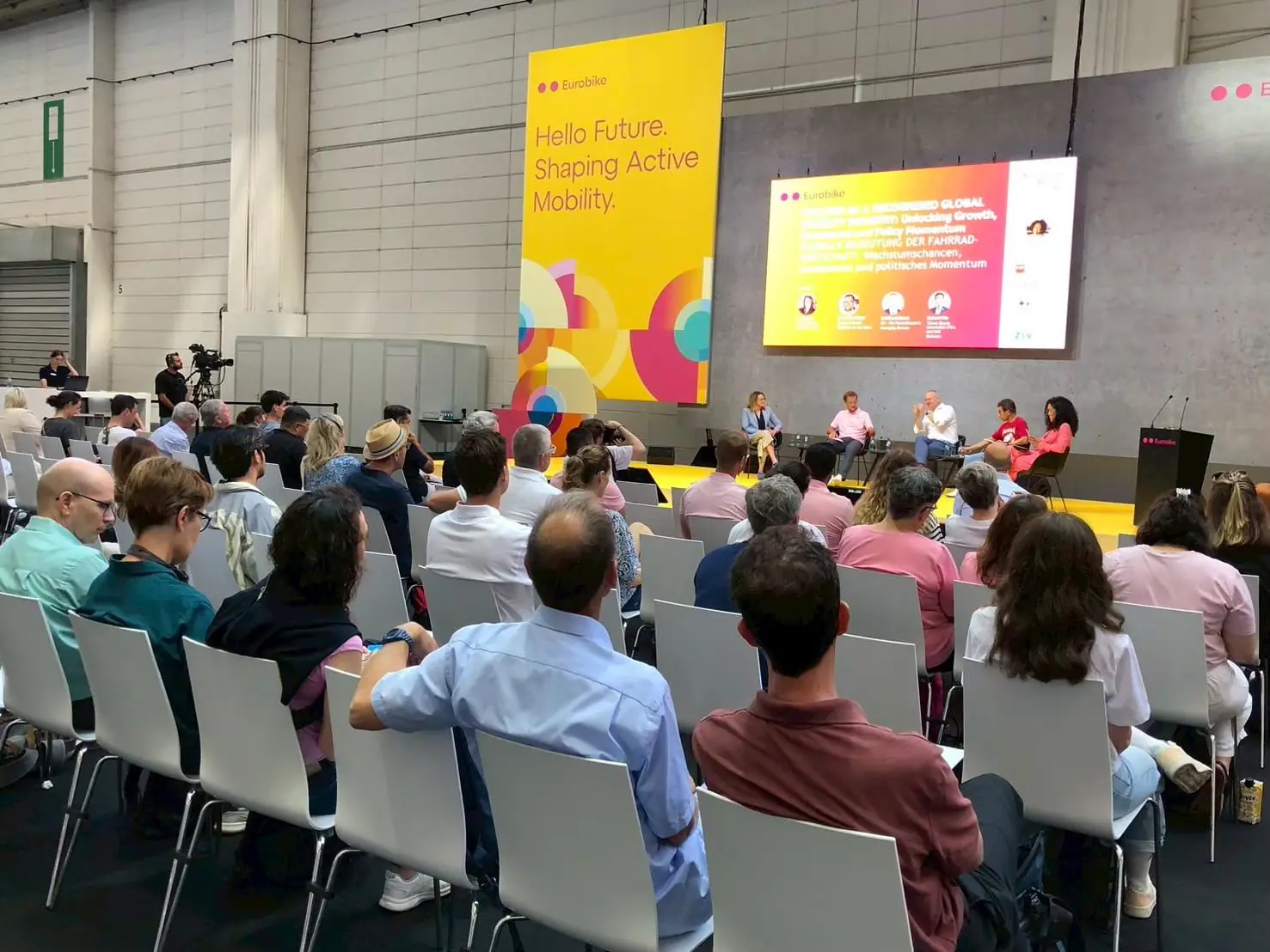 中市海外參展補助展現四大效益 協助產業創造近5億元商機 中市海外參展補助展現四大效益 協助產業創造近5億元商機